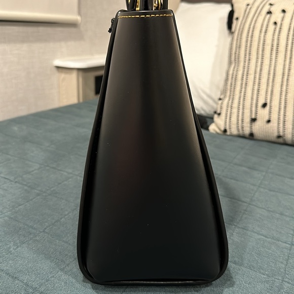 NWT COACH 1941 Troupe Tote In Signature Canvas - Black/Rust - Picture 10 of 17